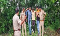 पुलिस और बदमाशों के बीच मुठभेड-लंगडे हुए बदमाश समेत 3 अरेस्ट पुलिस और बदमाशों के बीच मुठभेड-लंगडे हुए बदमाश समेत 3 अरेस्ट