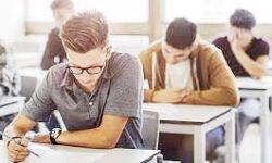 लेखपाल भर्ती परीक्षा में चार मुन्नाभाई STF के हत्थे चढ़े- डिवाइस बरामद