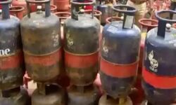 एलपीजी गैस के दामों में हुई कटौती-इतने कम हुए सिलेंडर के दाम