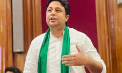 मुजफ्फरनगर के रालोद विधायक आए कोरोना के लपेटे में-हुए संक्रमित मुजफ्फरनगर के रालोद विधायक आए कोरोना के लपेटे में-हुए संक्रमित