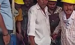 शॉर्ट सर्किट से अस्पताल में हादसा, तीन मंजिला बिल्डिंग हुई खाक- 8 मरे शॉर्ट सर्किट से अस्पताल में हादसा, तीन मंजिला बिल्डिंग हुई खाक- 8 मरे