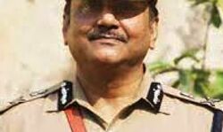 मिलाई पर आए व्यक्ति से चरस जैसा पदार्थ मिलने की DG जेल ने कराई जांच मिलाई पर आए व्यक्ति से चरस जैसा पदार्थ मिलने की DG जेल ने कराई जांच