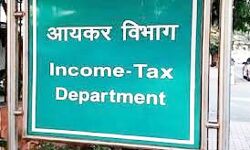 झांसी के कारोबारियों के खिलाफ आईटी की छापेमारी