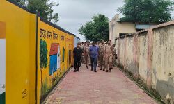 जिला पंचायत उपचुनाव को लेकर प्रशासन सजग-दल बल के साथ निरीक्षण जिला पंचायत उपचुनाव को लेकर प्रशासन सजग-दल बल के साथ निरीक्षण