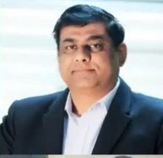 रियल एस्टेट कारोबारी ने खुद को गोली मारकर उड़ाया- मचा हड़कंप