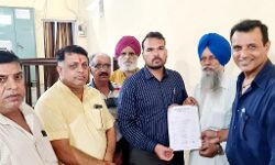 फजीहत से बचाने को पंजाबी समाज ने शगुन की राशि निर्धारित कर मांगा सहयोग फजीहत से बचाने को पंजाबी समाज ने शगुन की राशि निर्धारित कर मांगा सहयोग