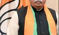 चोरी के मामले में योगी के मंत्री दोषी करार-पेशी के बाद मंत्री हुए गायब