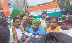 अल्पसंख्यक मोर्चा ने निकाली सैकड़ों बाइको पर तिरंगा रैली अल्पसंख्यक मोर्चा ने निकाली सैकड़ों बाइको पर तिरंगा रैली