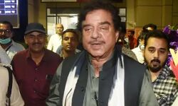 बोले सांसद-तोते उडी भाजपा को नीतीश एवं तेजस्वी ने कर दिया खामोश बोले सांसद-तोते उडी भाजपा को नीतीश एवं तेजस्वी ने कर दिया खामोश