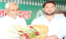 जनादेश के साथ नीतीश का विश्वासघात