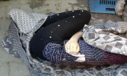 युवती का सिर धड से किया अलग-शरीर को सड़क पर फैंक, मचा हड़कंप