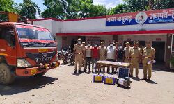 मिली कामयाबी-लाखों के गहने एवं नकदी के साथ 5 अरेस्ट