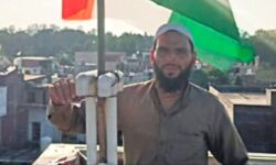 पोल पर तिरंगा लगा रहे पालिकाकर्मी की हाईटेंशन बिजली में ले ली जान