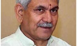 कश्मीर में आतंक पर हथौड़ा कश्मीर में आतंक पर हथौड़ा