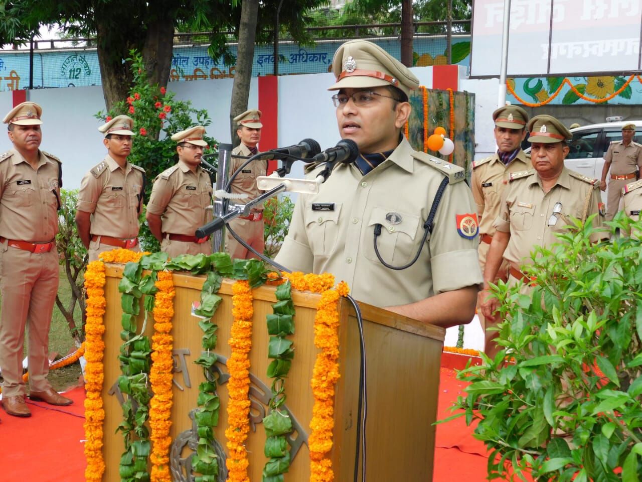 ध्वजारोहण कर SSP ने दी राष्ट्रीय ध्वज तिरंगे को सलामी