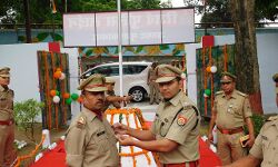 SSP ने स्वतंत्रता दिवस पर अधीनस्थों को दिये पदक प्रशस्ति पत्र