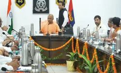 BJP नेताओं की टीस निकलकर आई बाहर- CM से बोले नहीं सुनते अफसर BJP नेताओं की टीस निकलकर आई बाहर- CM से बोले नहीं सुनते अफसर