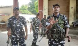 जेल की काल कोठरी में बंद माफिया के ठिकानों पर पड़ा ईडी का छापा जेल की काल कोठरी में बंद माफिया के ठिकानों पर पड़ा ईडी का छापा