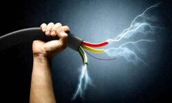 200 रूपये के चक्कर में ऐसे गंवा दी 40 वर्षीय युवक ने अपनी जान 200 रूपये के चक्कर में ऐसे गंवा दी 40 वर्षीय युवक ने अपनी जान