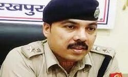 गोकशी को लेकर गिरी SSP की गाज-दरोगा समेत पूरी चौकी सस्पेंड गोकशी को लेकर गिरी SSP की गाज-दरोगा समेत पूरी चौकी सस्पेंड