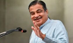 नितिन गडकरी ने इशारों में कह दी सरकार को चुभने वाली ऐसी बात नितिन गडकरी ने इशारों में कह दी सरकार को चुभने वाली ऐसी बात