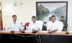 यूपी में प्रवेश करने वाले प्रमुख राजमार्गों पर बनेंगे शानदार गेट- जयवीर यूपी में प्रवेश करने वाले प्रमुख राजमार्गों पर बनेंगे शानदार गेट- जयवीर