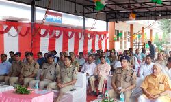 CM ने बटन दबाकर 6 थानों में दी बैरकों एवं विवेचना कक्षों की सौगात