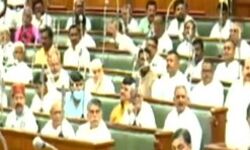 BJP की जहां नहीं सत्ता, वहां भेजती है 3 जमाई- आईटी, ईडी और सीबीआई BJP की जहां नहीं सत्ता, वहां भेजती है 3 जमाई- आईटी, ईडी और सीबीआई