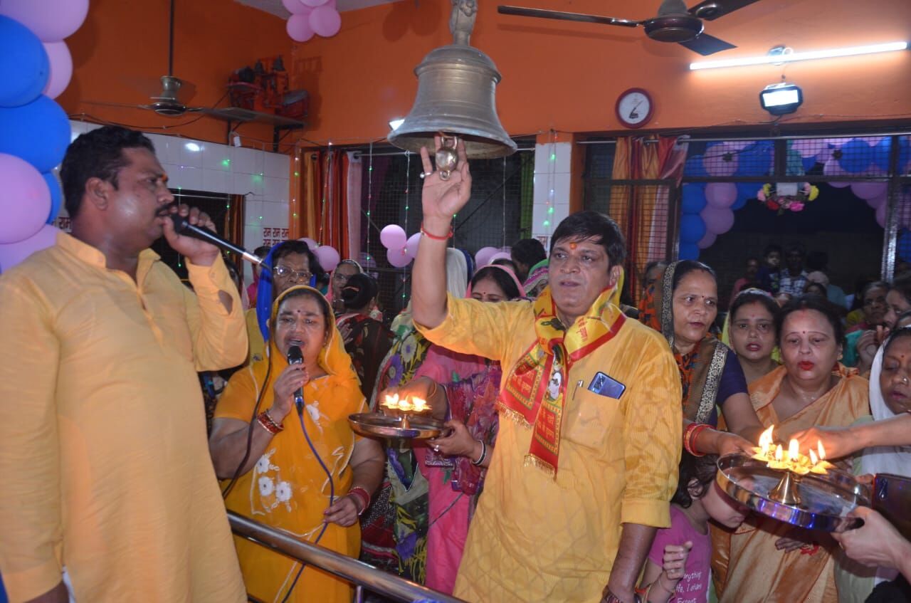 हर्षोल्लास से मनाया श्रीकृष्ण छठी महोत्सव- मनीष चौधरी का पटका पहनाकर हुआ स्वागत