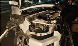 CM योगी के OSD की कार पेड से टकराई-हो गई मौत, पत्नी घायल