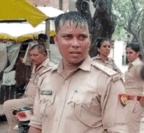 कब्जा दिलाने गई पुलिस और राजस्व टीम पर पथराव- दो सिपाहियों समेत कई घायल