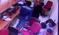 बदमाशों की पुलिस को चुनौती- बंदूक की नोक पर लूटा 20 किलो सोना