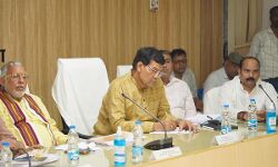 जनसेवा में लापरवाही नहीं होगी बर्दाश्त- पहुंचे सभी को लाभ- मंत्री जनसेवा में लापरवाही नहीं होगी बर्दाश्त- पहुंचे सभी को लाभ- मंत्री