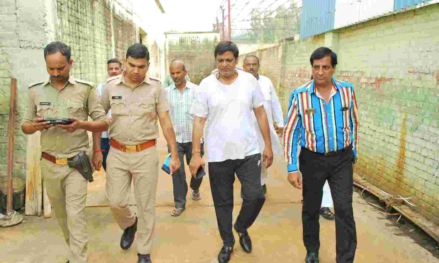 कासमपुरा में फर्टिलाईजर फैक्ट्री से चोरों ने रात में चुराया इन्वर्टर-बैट्रा, लाखों का नुकसान