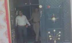 सूबे के भ्रष्ट अधिकारी आईटी के रडार प-22 जगह छापेमारी से मचा हड़कंप