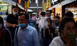 कई शहरों में लगा लॉकडाउन- घरों में कैद किए दो करोड़ लोग कई शहरों में लगा लॉकडाउन- घरों में कैद किए दो करोड़ लोग