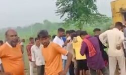 माता के दर्शन को मंदिर जा रहे श्रद्धालुओं को कार ने कुचला- 7 की मौत माता के दर्शन को मंदिर जा रहे श्रद्धालुओं को कार ने कुचला- 7 की मौत