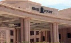 लखीमपुर के तिकुनिया कांड के आरोपी को मिली 15 दिन की पैरोल लखीमपुर के तिकुनिया कांड के आरोपी को मिली 15 दिन की पैरोल