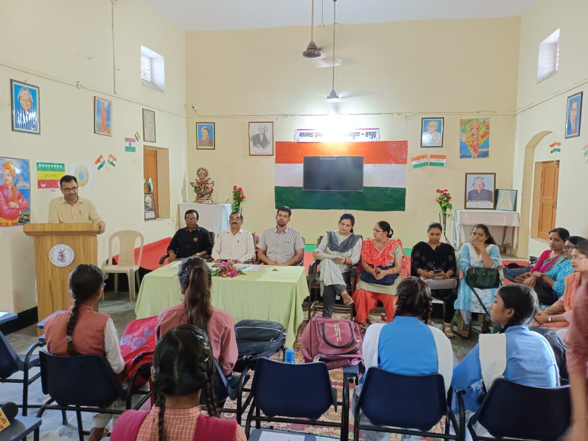 एक भारत श्रेष्ठ भारत प्रतियोगिता में विद्यार्थियों ने दिखाई प्रतिभा एक भारत श्रेष्ठ भारत प्रतियोगिता में विद्यार्थियों ने दिखाई प्रतिभा