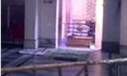 मंदिर के पुजारी को लहूलुहान कर बदमाश लूट ले गए रुपयों से भरी दानपेटी मंदिर के पुजारी को लहूलुहान कर बदमाश लूट ले गए रुपयों से भरी दानपेटी