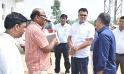 विकास परियोजनाओं के सुस्त काम पर डीएम ने जताई नाराजगी- बोले.. विकास परियोजनाओं के सुस्त काम पर डीएम ने जताई नाराजगी- बोले..