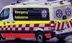 चार साल के बच्चे ने एम्बुलेंस को कॉल कर बचाई मां की जान चार साल के बच्चे ने एम्बुलेंस को कॉल कर बचाई मां की जान