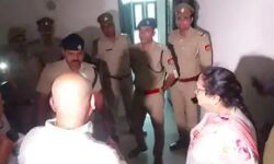 बदमाश पर शिकंजा- ढाई लाख के इनामी बददो के दोस्त का करोड़ों का फ्लैट जब्त