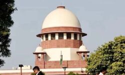 बोला सुप्रीम कोर्ट- रुद्राक्ष या क्रॉस पहनने की तुलना हिजाब से नहीं बोला सुप्रीम कोर्ट- रुद्राक्ष या क्रॉस पहनने की तुलना हिजाब से नहीं