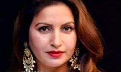 जिस होटल में सोनाली को दिया गया था ड्रग्स अब उस पर चलेगा बुलडोजर जिस होटल में सोनाली को दिया गया था ड्रग्स अब उस पर चलेगा बुलडोजर