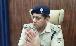 अफवाह फैलाने वालों पर कार्यवाही का चाबुक-शुरू हुई धरपकड अफवाह फैलाने वालों पर कार्यवाही का चाबुक-शुरू हुई धरपकड