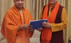 सीएम को सांसद ने कराया बागपत की समस्याओं से अवगत