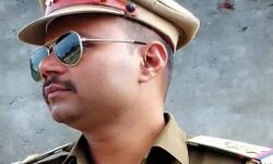 बदमाशों का पीछा कर रहे दरोगा हुए घायल-ऐसे हुआ यह हादसा बदमाशों का पीछा कर रहे दरोगा हुए घायल-ऐसे हुआ यह हादसा