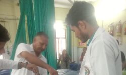 घायल महिला को PRV जवानो ने तत्काल पहुँचाया अस्पताल- परिजन बोले धन्यवाद घायल महिला को PRV जवानो ने तत्काल पहुँचाया अस्पताल- परिजन बोले धन्यवाद