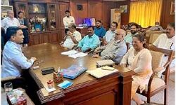 कांग्रेस पार्टी का हो रहा बिखराव कांग्रेस पार्टी का हो रहा बिखराव